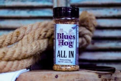 Blues Hog High Flyin Chicken Seasoning 6.5 Oz -Kamado Joe Winkel image 194
