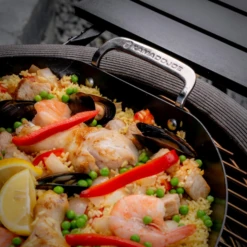 Kamado Joe Karbon Steel Paella Pan 13 Kamado Joe Karbon Steel Paella Pan -Kamado Joe Winkel image 931